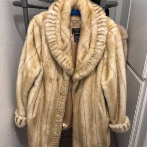 Vintage Faux Fur dennis basso Coat